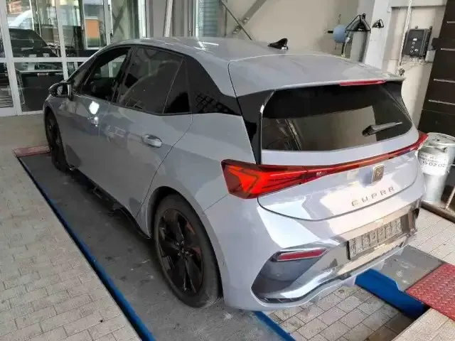 CUPRA Born