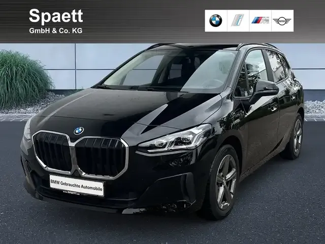 BMW 225