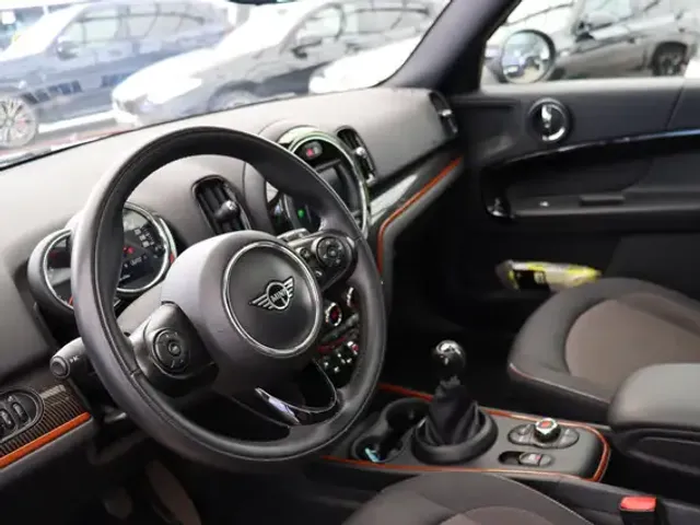 MINI Cooper Countryman
