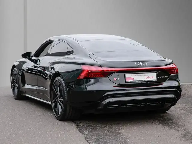 Audi RS e-tron GT