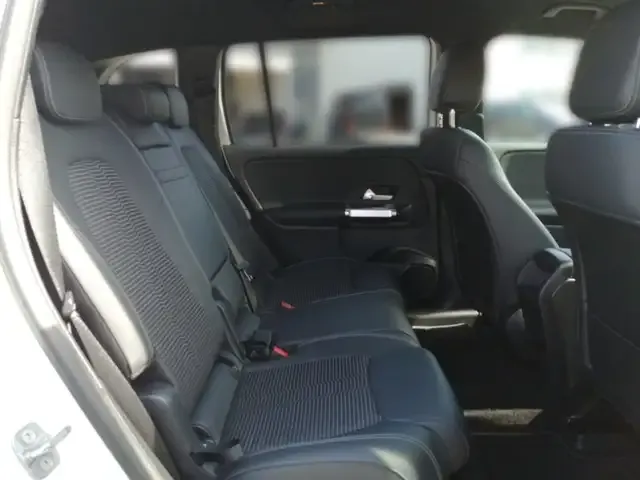 Mercedes-Benz EQB 300
