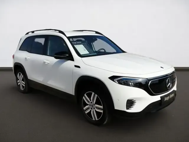 Mercedes-Benz EQB 300