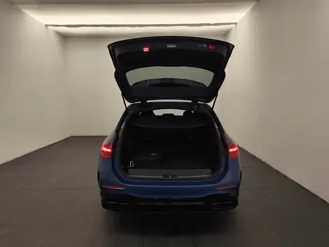 Mercedes-Benz C 63 AMG