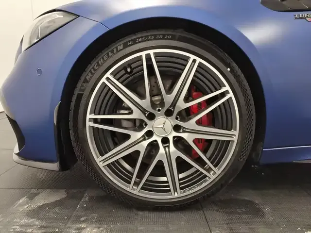 Mercedes-Benz C 63 AMG