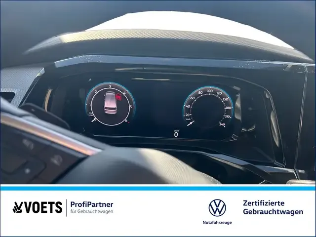 Volkswagen T7 California