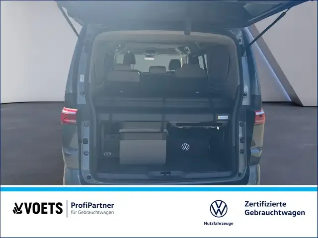Volkswagen T7 California