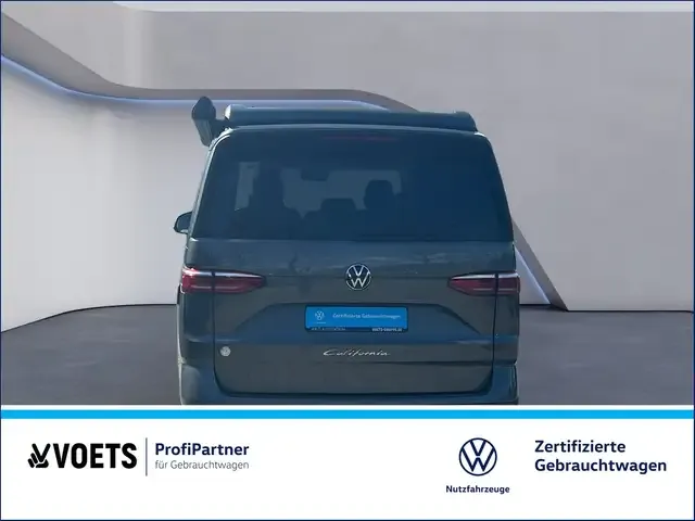 Volkswagen T7 California