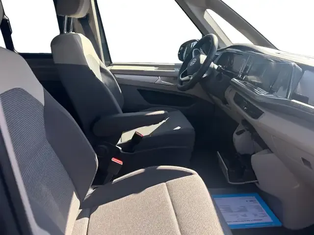 Volkswagen T7 California