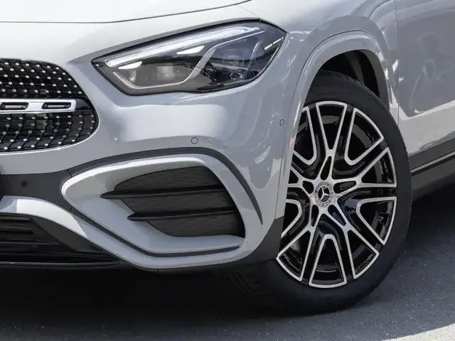 Mercedes-Benz GLA 250