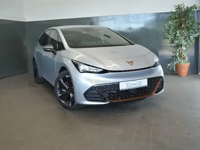 CUPRA Born