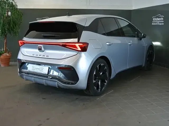CUPRA Born