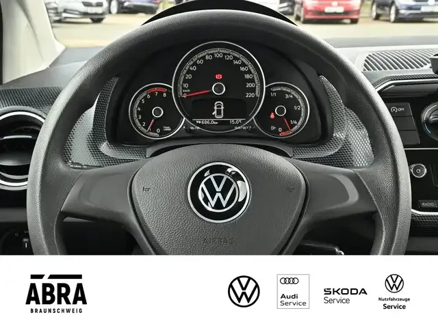Volkswagen up!