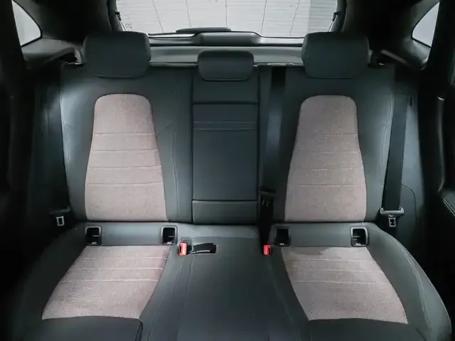 Mercedes-Benz EQA 350
