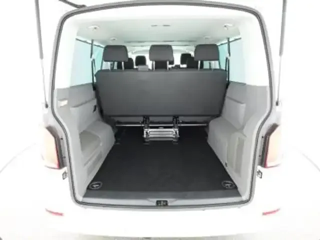 Volkswagen T6.1 Caravelle