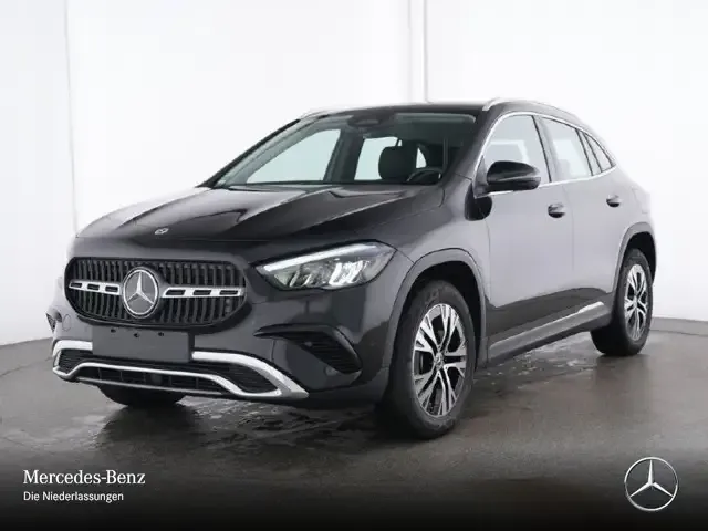 Mercedes-Benz GLA 180