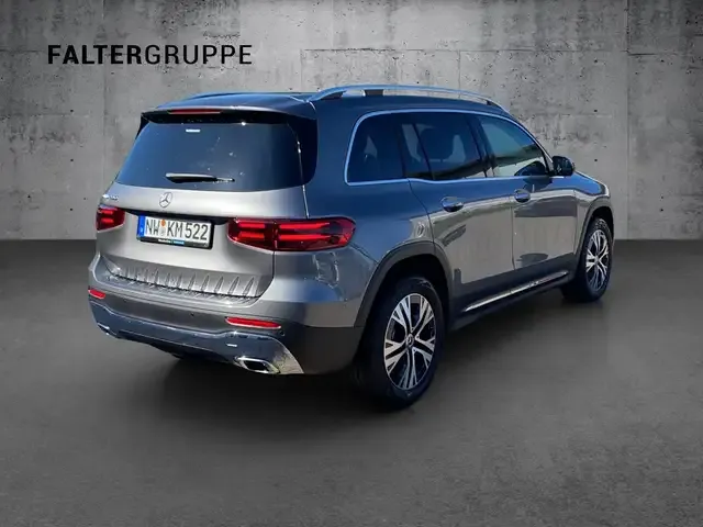 Mercedes-Benz GLB 200