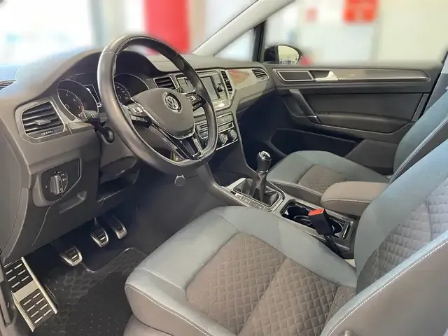 Volkswagen Golf Sportsvan