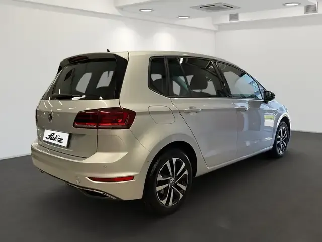 Volkswagen Golf Sportsvan