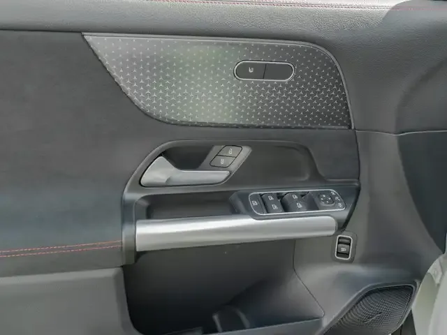 Mercedes-Benz EQA 350