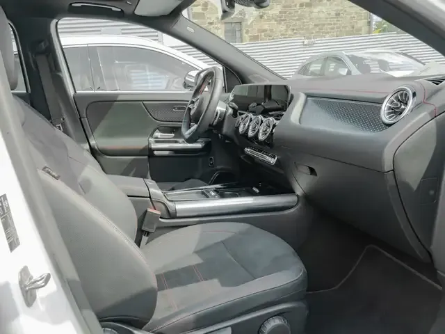 Mercedes-Benz EQA 350