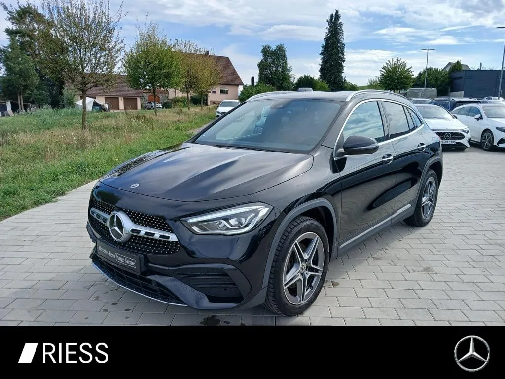 Mercedes-Benz GLA 250
