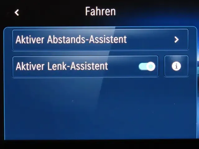 Mercedes-Benz CLA 220