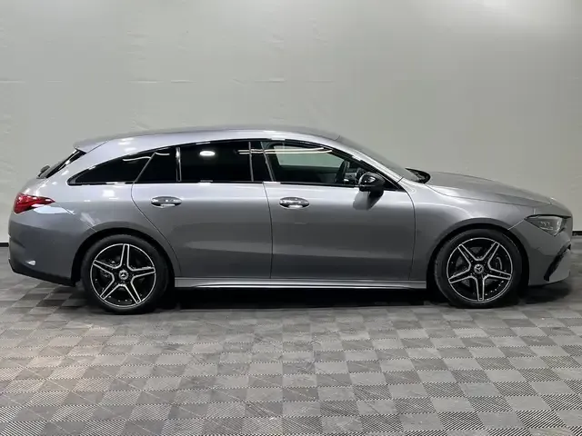 Mercedes-Benz CLA 220