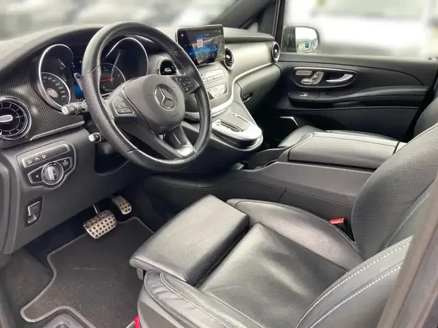 Mercedes-Benz V 300