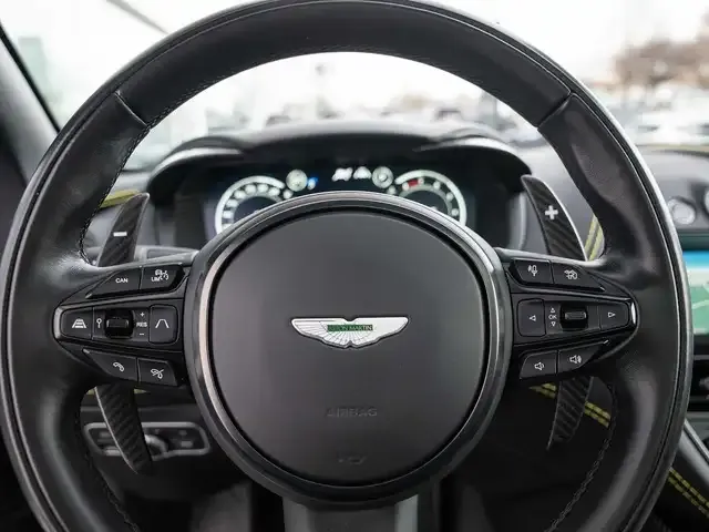 Aston Martin DBX