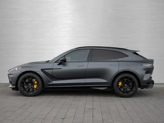 Aston Martin DBX
