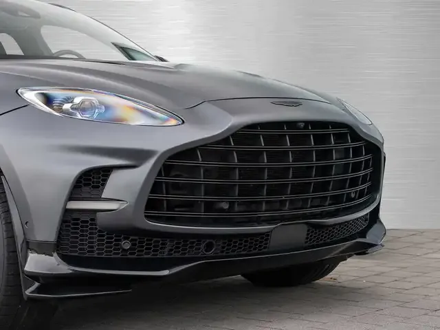 Aston Martin DBX