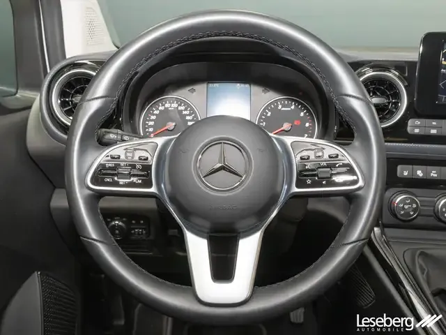 Mercedes-Benz Sonstiges