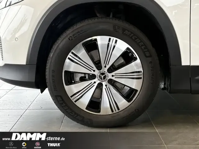 Mercedes-Benz EQB 300
