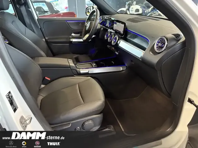 Mercedes-Benz EQB 300