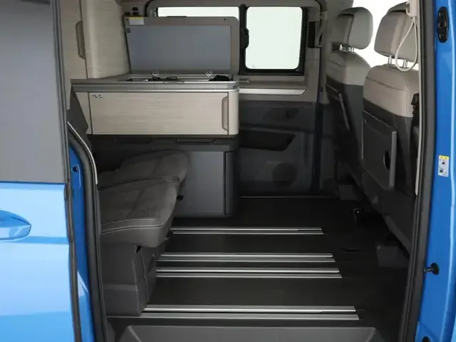 Volkswagen T7 California