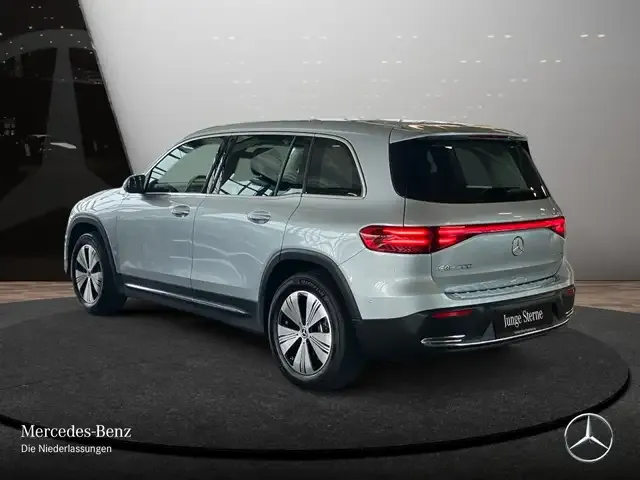 Mercedes-Benz EQB 300