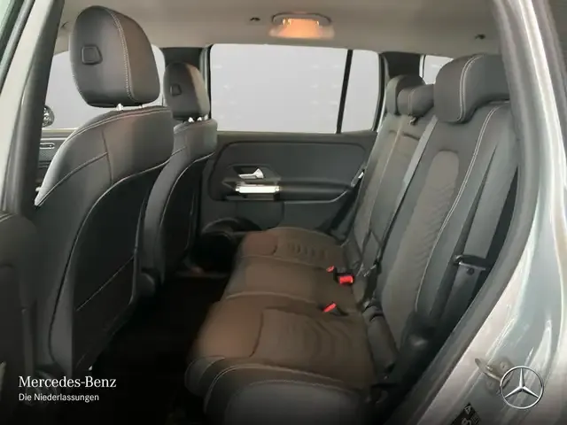 Mercedes-Benz EQB 300