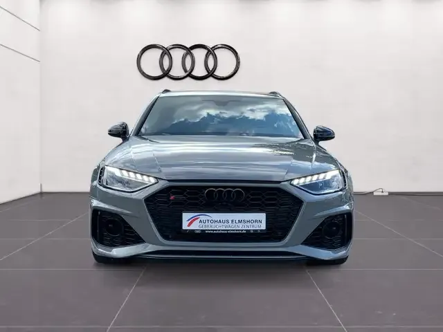 Audi RS4
