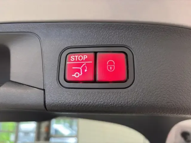 Mercedes-Benz GLA 220