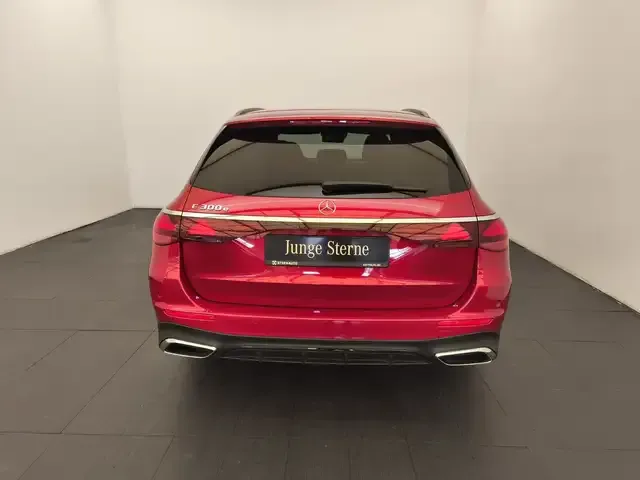 Mercedes-Benz E 300