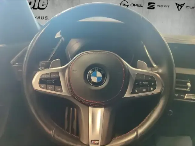 BMW 128