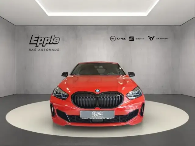 BMW 128