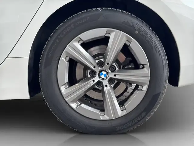 BMW 223