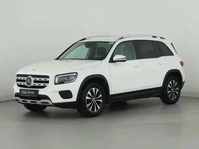Mercedes-Benz GLB 220
