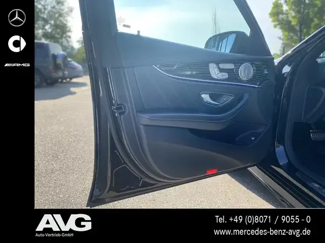 Mercedes-Benz E 63 AMG