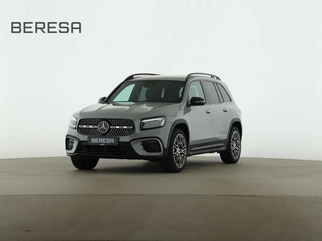 Mercedes-Benz GLB 200