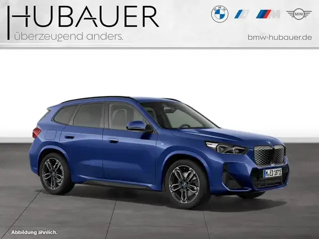 BMW iX1