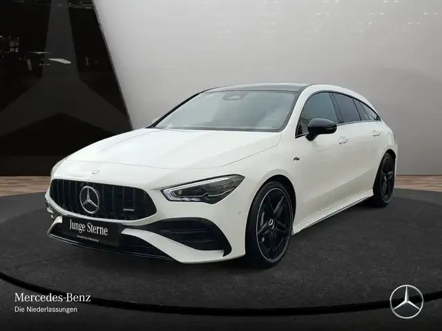Mercedes-Benz CLA 35 AMG