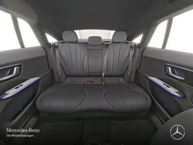 Mercedes-Benz EQE 300