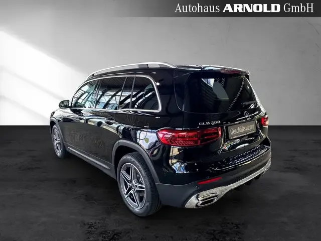 Mercedes-Benz GLB 200